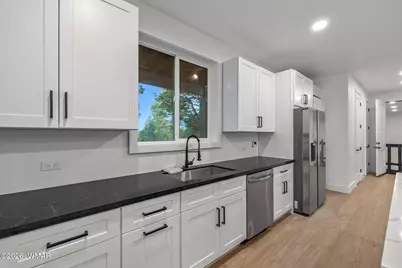 2845 Mustang Trail, Overgaard, AZ 85933 - Photo 9