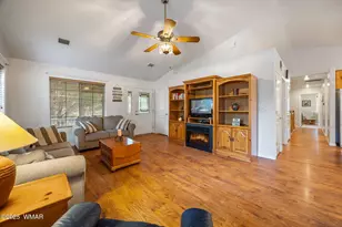 2236 Cross Country Rd, Overgaard, AZ 85933 - Photo 11