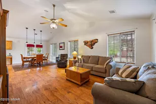 2236 Cross Country Rd, Overgaard, AZ 85933 - Photo 9