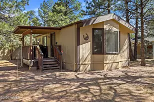 2877 Lazy Bear Trail, Overgaard, AZ 85933 - Photo 1