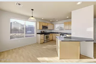 1975 Village Drive, Show Low, AZ 85901 - Photo 9