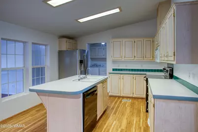 3150 W Whipple Street, Show Low, AZ 85901 - Photo 11