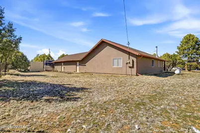 2746 Pine View Court, Overgaard, AZ 85928 - Photo 27