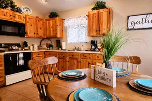 2086 Pinewood Dr, Overgaard, AZ 85933 - Photo 25