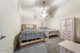 2940 Constellation Ln, Overgaard, AZ 85933 - Photo 39