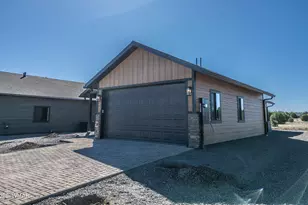 2021 E Rimstone Dr, Show Low, AZ 85901 - Photo 3