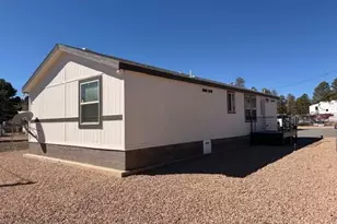 2122 Meadow Ln, Overgaard, AZ 85933 - Photo 3
