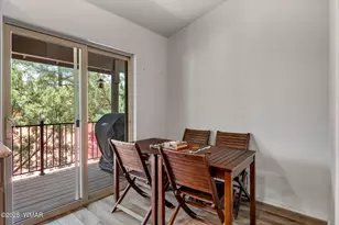 1061 E Tyson Pl, Show Low, AZ 85901 - Photo 9