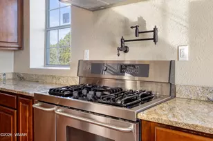 6333 Gardenia Ln, Show Low, AZ 85901 - Photo 11