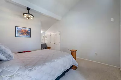 3060 Beaufeaux Ridge Road, Overgaard, AZ 85933 - Photo 23