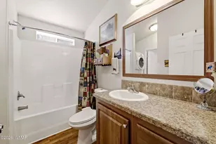 2893 Tracy Rd, Overgaard, AZ 85933 - Photo 15