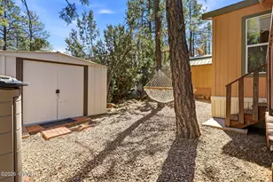 2893 Tracy Rd, Overgaard, AZ 85933 - Photo 23