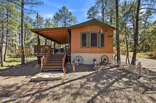 2893 Tracy Rd, Overgaard, AZ 85933 - Photo 3