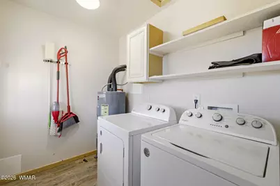 2243 Sitgreaves Drive, Overgaard, AZ 85933 - Photo 11