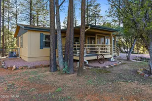 2894 Pine Rim Rd, Overgaard, AZ 85933 - Photo 15