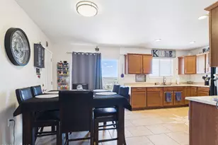 6358 Skyway Dr, Heber, AZ 85928 - Photo 7