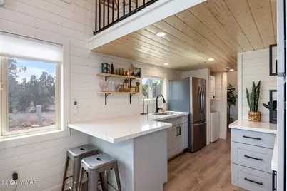 2746 Columbia Lane, Unit 8 #8, Overgaard, AZ 85933 - Photo 7