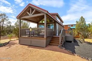 2746 Columbia Ln, Overgaard, AZ 85933 - Photo 1