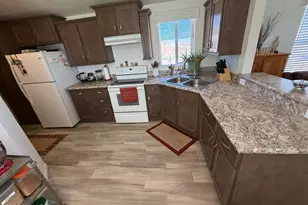 7832 Jacamar Ln, Woodruff, AZ 85942 - Photo 11