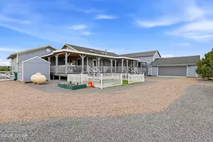 8406 Lake View Dr, Show Low, AZ 85901 - Photo 23