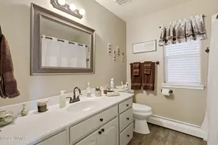 8406 Lake View Dr, Show Low, AZ 85901 - Photo 15