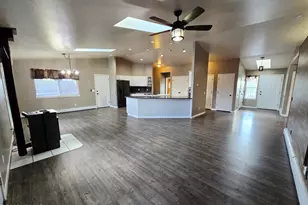 8406 Lake View Dr, Show Low, AZ 85901 - Photo 7