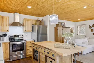 2895 Mustang Trail, Overgaard, AZ 85933 - Photo 9