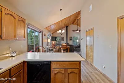 2276 Lindbergh Road, Overgaard, AZ 85933 - Photo 7