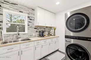 2287 Richenbacher Cir, Overgaard, AZ 85933 - Photo 11