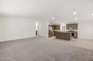 3515 Broken Arrow Rd, Overgaard, AZ 85933 - Photo 9