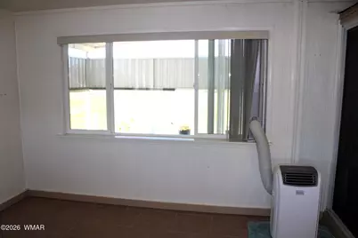 8276 Lake Shore Drive, Unit 302 #302, Show Low, AZ 85901 - Photo 13