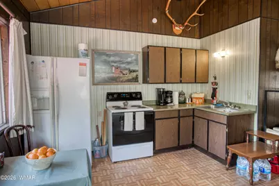 2448 Chiricahua Drive, Show Low, AZ 85901 - Photo 7