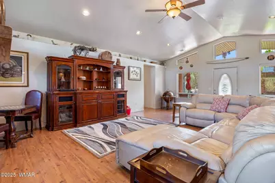 5330 April Place, Pinedale, AZ 85934 - Photo 9