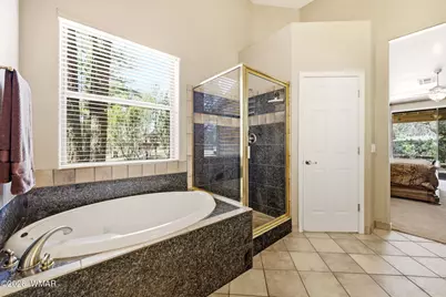 2236 Roundabout Way, Overgaard, AZ 85933 - Photo 17