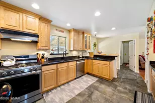 420 E Owens, Show Low, AZ 85901 - Photo 9