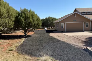 939 Mountain Trail, Show Low, AZ 85901 - Photo 5