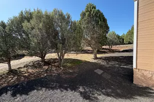 939 Mountain Trail, Show Low, AZ 85901 - Photo 9