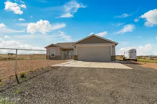 660 S Foothills Blvd, Taylor, AZ 85939 - Photo 7