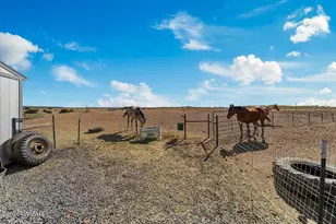 660 S Foothills Blvd, Taylor, AZ 85939 - Photo 37