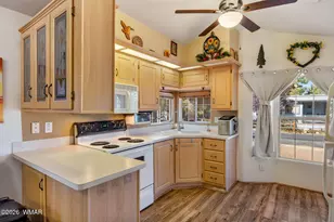 2725 Whiskey Rd, Overgaard, AZ 85933 - Photo 13