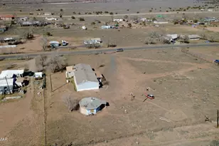 48 County Road 7242, Sanders, AZ 86512 - Photo 7