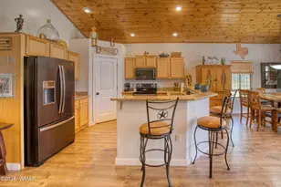 1011 Hillside Dr, Show Low, AZ 85901 - Photo 41