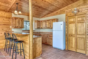 2836 Homestead Dr, Overgaard, AZ 85933 - Photo 17
