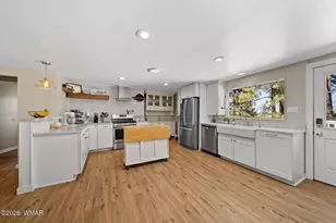 601 E Mills, Show Low, AZ 85901 - Photo 27
