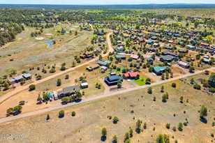 2757 Sunflower Dr, Overgaard, AZ 85933 - Photo 35