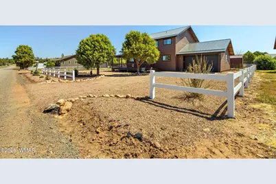 2757 Sunflower Drive, Overgaard, AZ 85933 - Photo 3