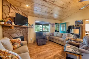 3524 Buckskin Rd, Overgaard, AZ 85933 - Photo 7