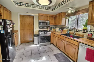 911 S 11th Street, Show Low, AZ 85901 - Photo 5