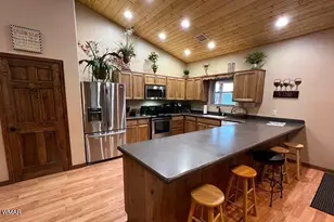 Cabin 283 Main St, Greer, AZ 85927 - Photo 9