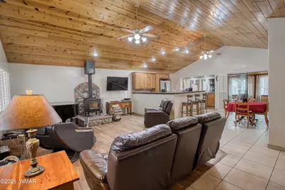 1392 S Forest Lane, Pinetop, AZ 85935 - Photo 9